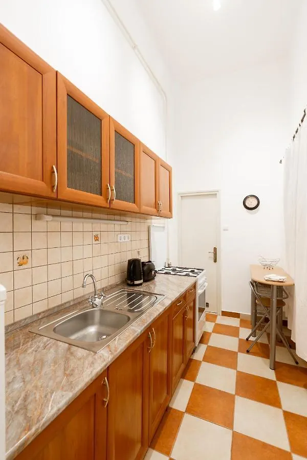 Vintage & Cosy Flat @Heart Of Bp Apartment Budapest